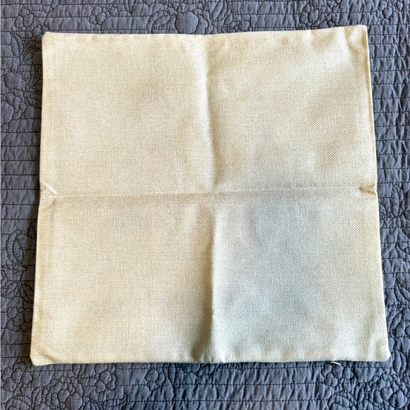 Pillow cover-mistletoe design - Picture 2 of 2